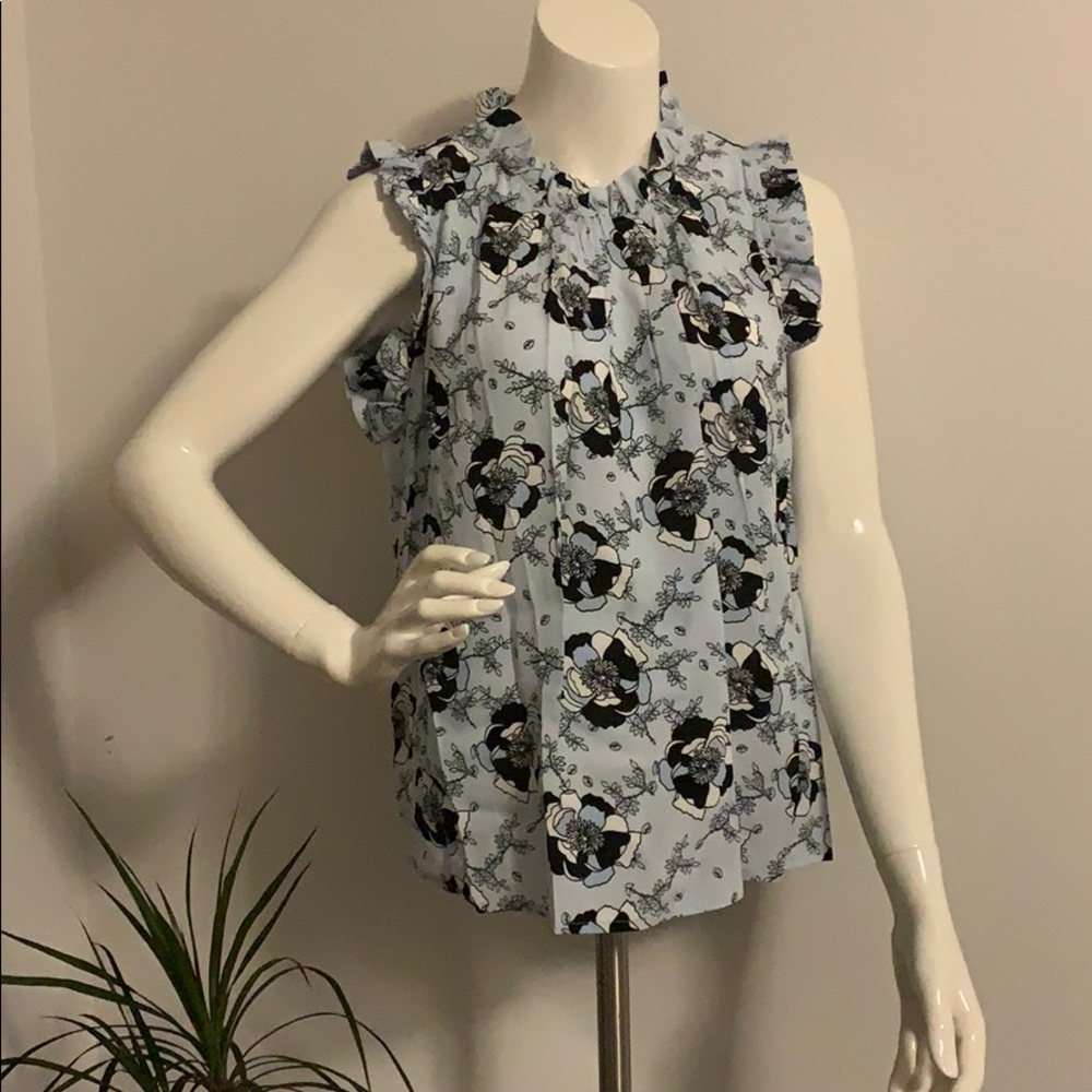 NWT Vertigo Top
